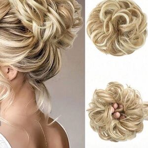 Blonde Clip-in Messy Bun Hairpiece for Women